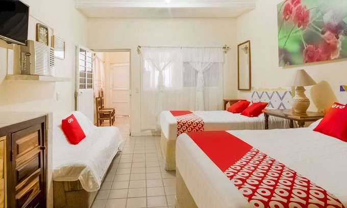 San Patricio Melaque Hotel | Hotel Posada Esmeralda