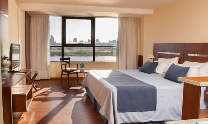 Santa Fe Hotel | Hotel Puerto Amarras
