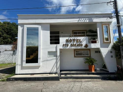 Puerto Triunfo Hotel | Hotel Puerto Dorado