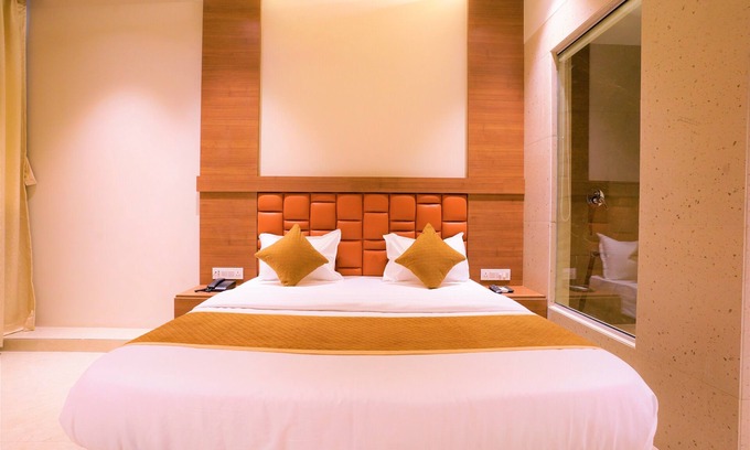 Vasai East Hotel | HOTEL REGENCY