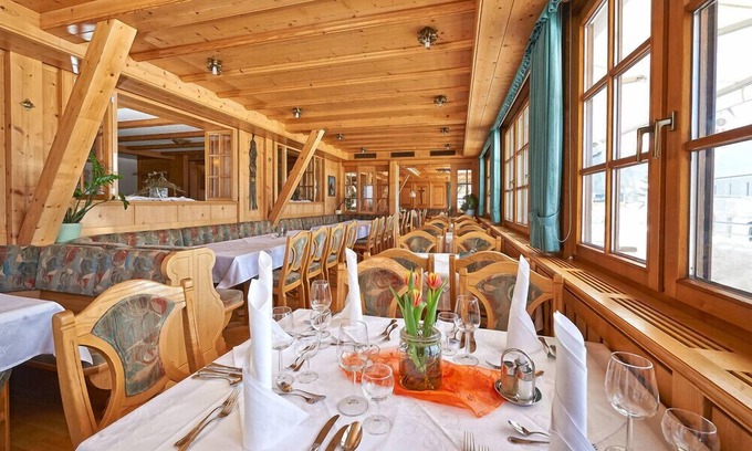 Sibratsgfaell Hotel | Hotel & Restaurant Der Hirschen