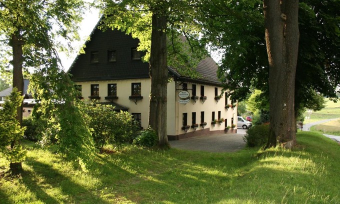 Kierspe Hotel | Hotel-Restaurant Haus Berkenbaum