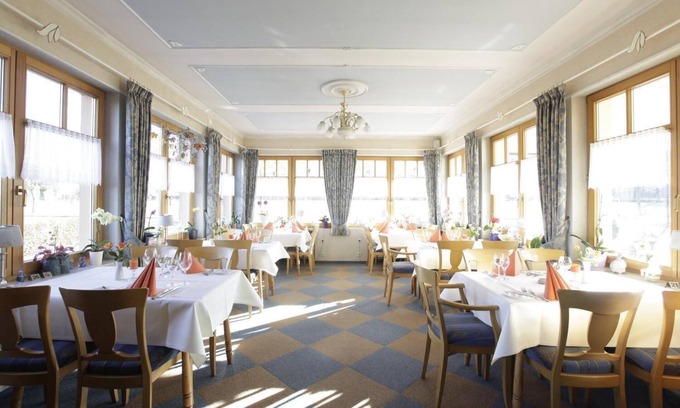 Hollnich Hotel | Hotel Restaurant Haus Waldesruh