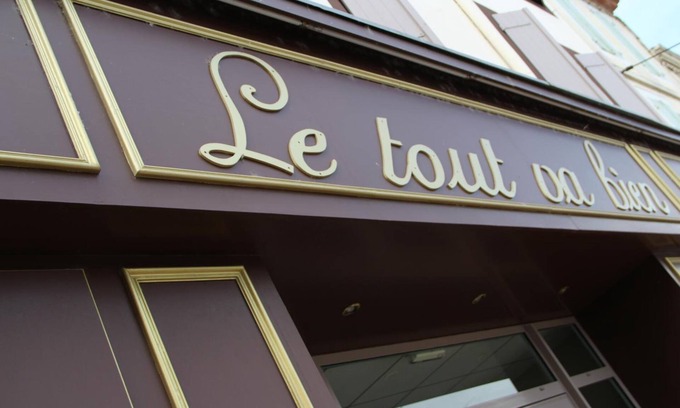 Valence Hotel | Hotel Restaurant Le Tout Va Bien