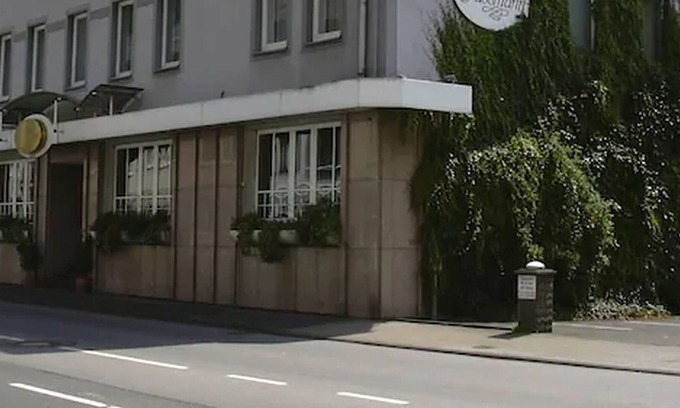 Luedenscheid Hotel | Hotel Restaurant Passmann