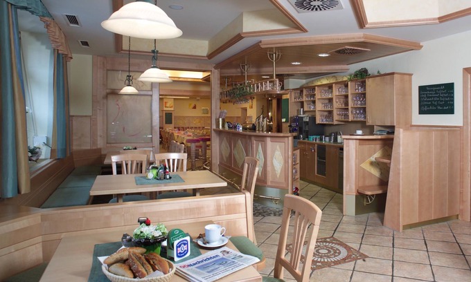 Sankt Valentin Hotel | Hotel Restaurant Wallner