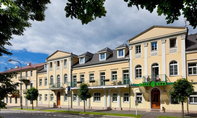 Frantiskovy Lazne Hotel | Hotel Reza