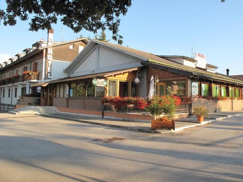 Civita di Oricola Hotel | Hotel Ristorante La Nuova Fattoria