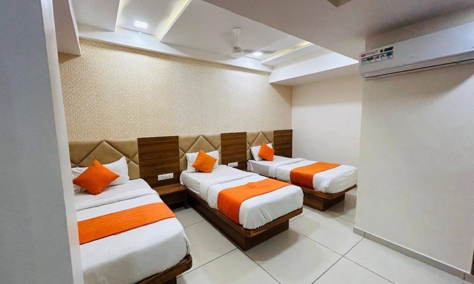 Viramgam Hotel | Hotel Rk arcade