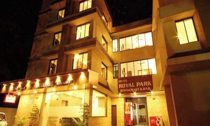 Mumbai Hotel | Hotel Royal Park Residency