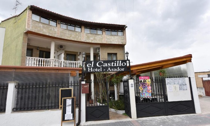 Larraga Hotel | Hotel Rural el Castillo