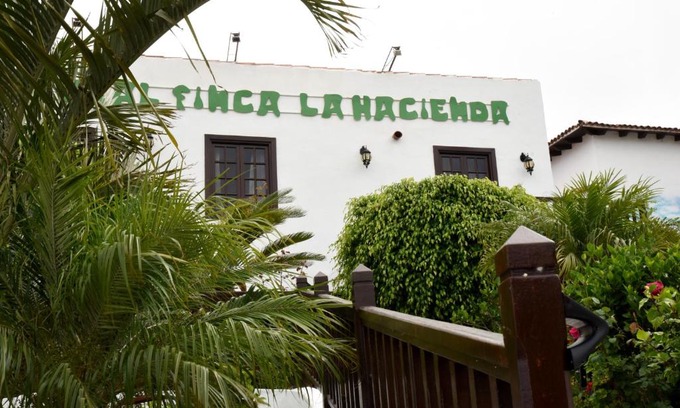 Los Silos Hotel | Hotel Rural Finca La Hacienda