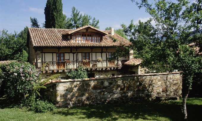 Valle de Manzanedo Hotel | Hotel Rural La Gándara