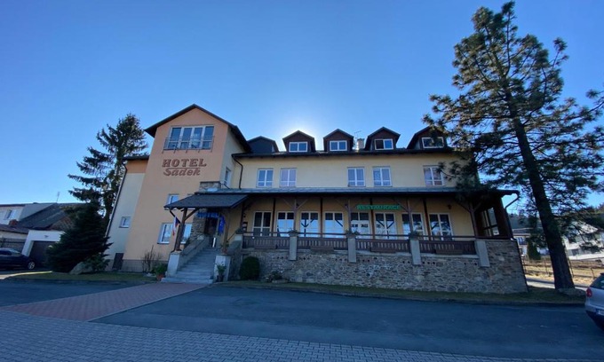 Dily Hotel | hotel Sádek