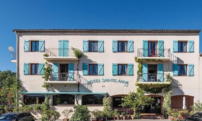 Les Salles-sur-Verdon Hotel | HOTEL SAINTE ANNE
