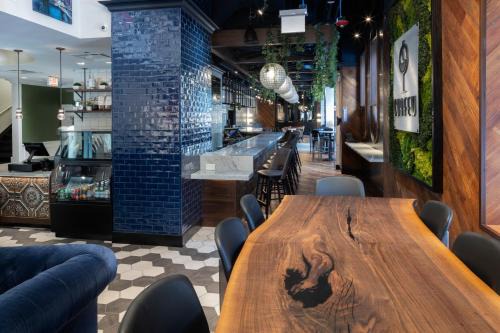 Streeterville Hotel | Hotel Saint Clair - Magnificent Mile