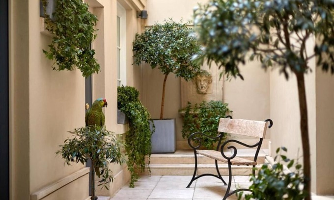 Saint-Thomas-d'Aquin Hotel | Hotel Saint Germain