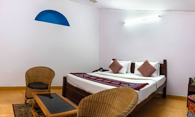 Mount Abu Hotel | Hotel Sanand Heritage Mount Abu