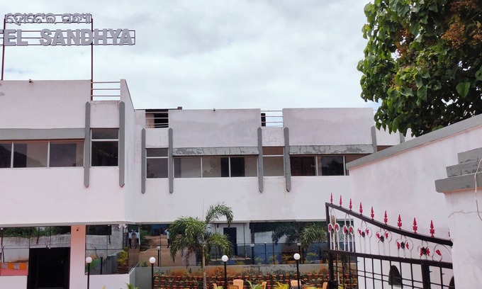 Jeypore Hotel | Hotel Sandhya