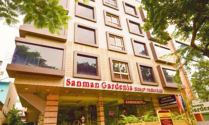 Jayanagar Hotel | Hotel Sanman Gardenia