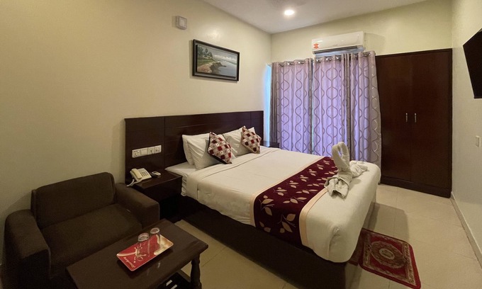 Cox's Bazar House | Hotel Sea Cox - Deluxe Couple Room - Non AC