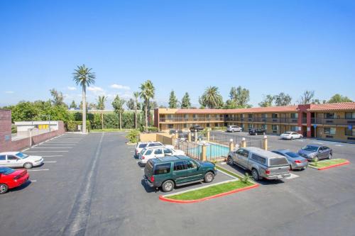 Ontario Hotel | Hotel Seville - Ontario Airport/Chino