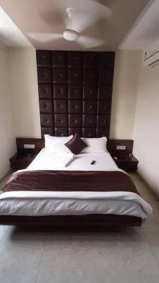 Navsari Hotel | Hotel Shahi Darbar