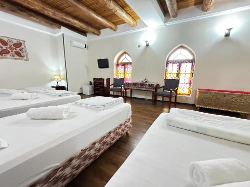 Bukhara Hotel | Hotel Shokhitut 20 metres from old town