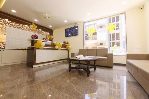 Gandhi Nagar Hotel | Hotel Sigma Suites
