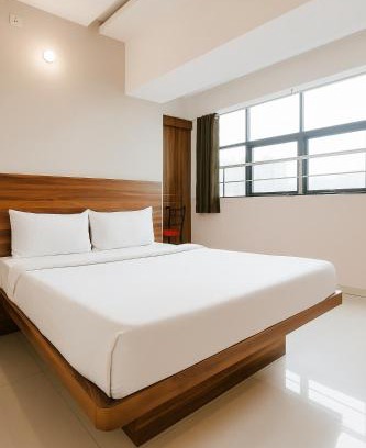 Bavdhan House | Hotel Silver Homes