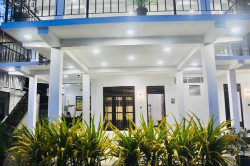 New Town Hotel | Hotel Siyathma polonnaruwa