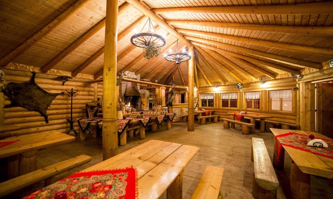 Meszna Hotel | Hotel Skalite