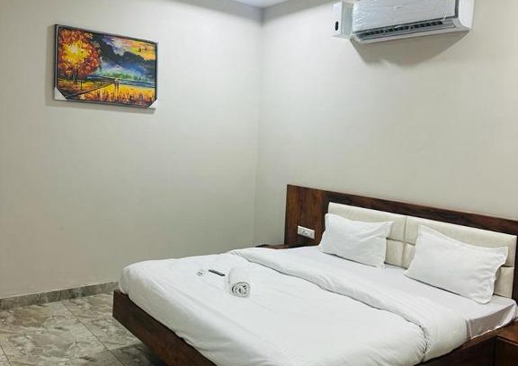 Sirsa Hotel | HOTEL SKYZ