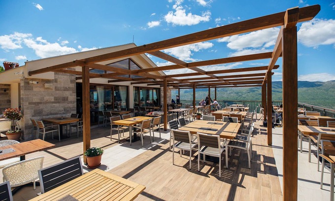 Danilovgrad Hotel | Hotel Sokoline