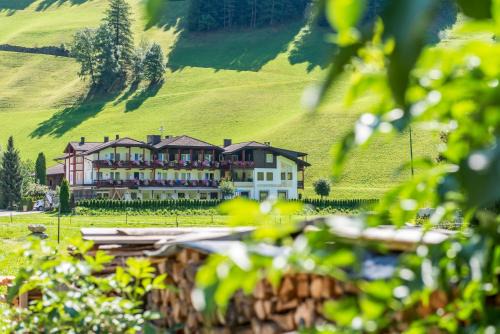 Valle Aurina Hotel | Hotel Stegerhaus
