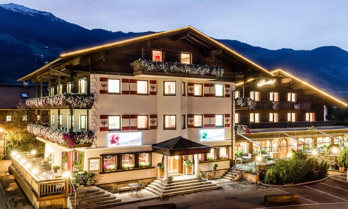Finsing Hotel | Hotel Standlhof Zillertal