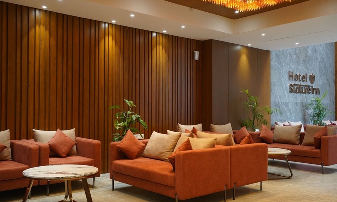 Rajpipla Hotel | Hotel Stature Inn