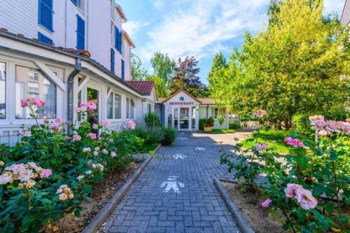 Montagne Verte Hotel | Hotel Strasbourg - Montagne Verte & Restaurant Louisiane