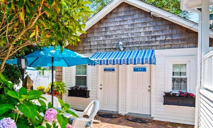 Beach Haven House | Hotel style room 300' from beach