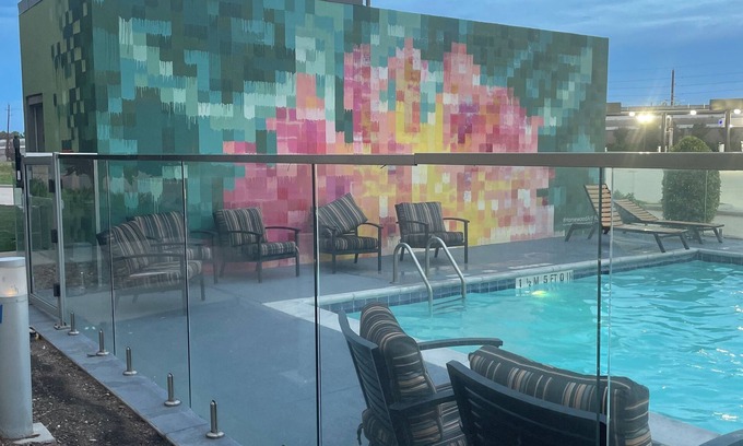 Barker Apartment | Hotel Suite AC, fitness room, Breakfast, WiFi etc in welcoming you to Houston!