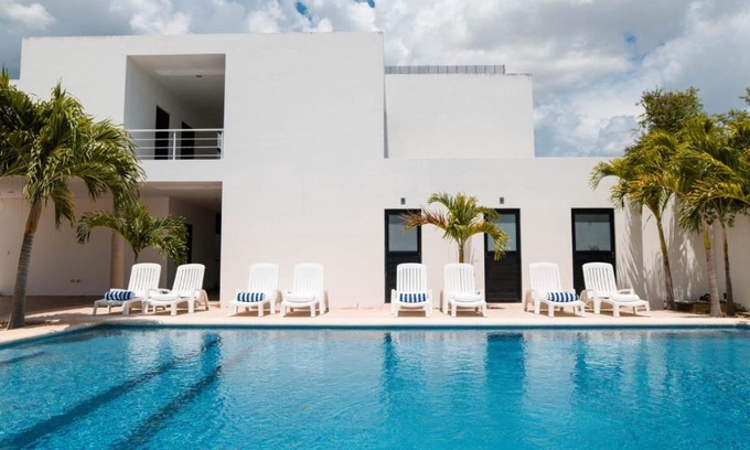 Xcumpich Hotel | Hotel & Suites Yuca Ville Siglo XXI