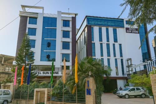 Berhampore Hotel | Hotel Sun Shine