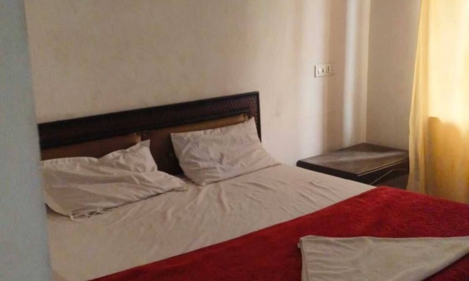 Kalka Hotel | Hotel The Divine Punjabi Tadka