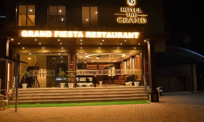 Robertsganj Hotel | Hotel The Grand by Nexottel