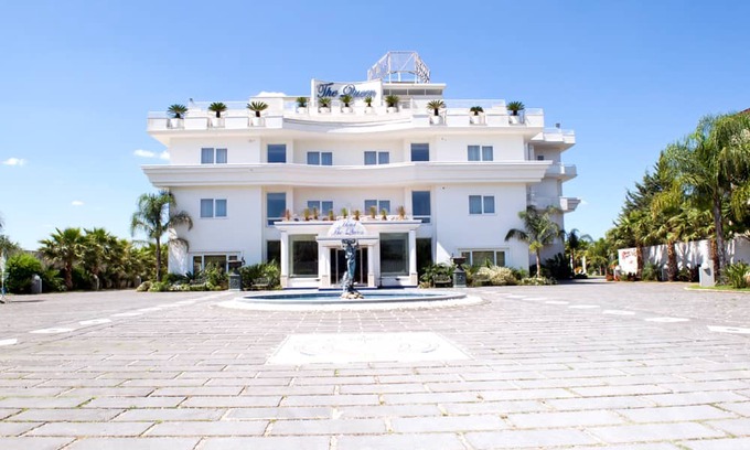 Pastorano Hotel | Hotel the Queen