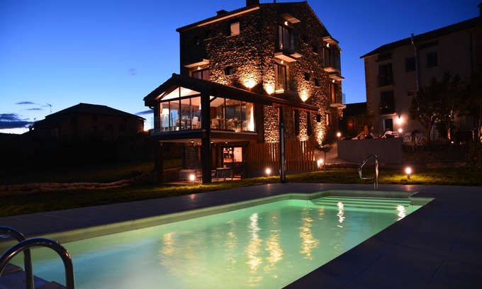 Ainsa-Sobrarbe Hotel | Hotel Tierra Buxo - Adults Only