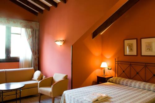 Proaza Hotel | Hotel Torrepalacio