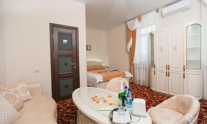 Vologda Hotel | Hotel TriA