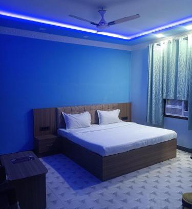 Jhansi Hotel | Hotel triveni tower