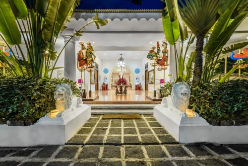 Blitar Hotel | Hotel Tugu Blitar